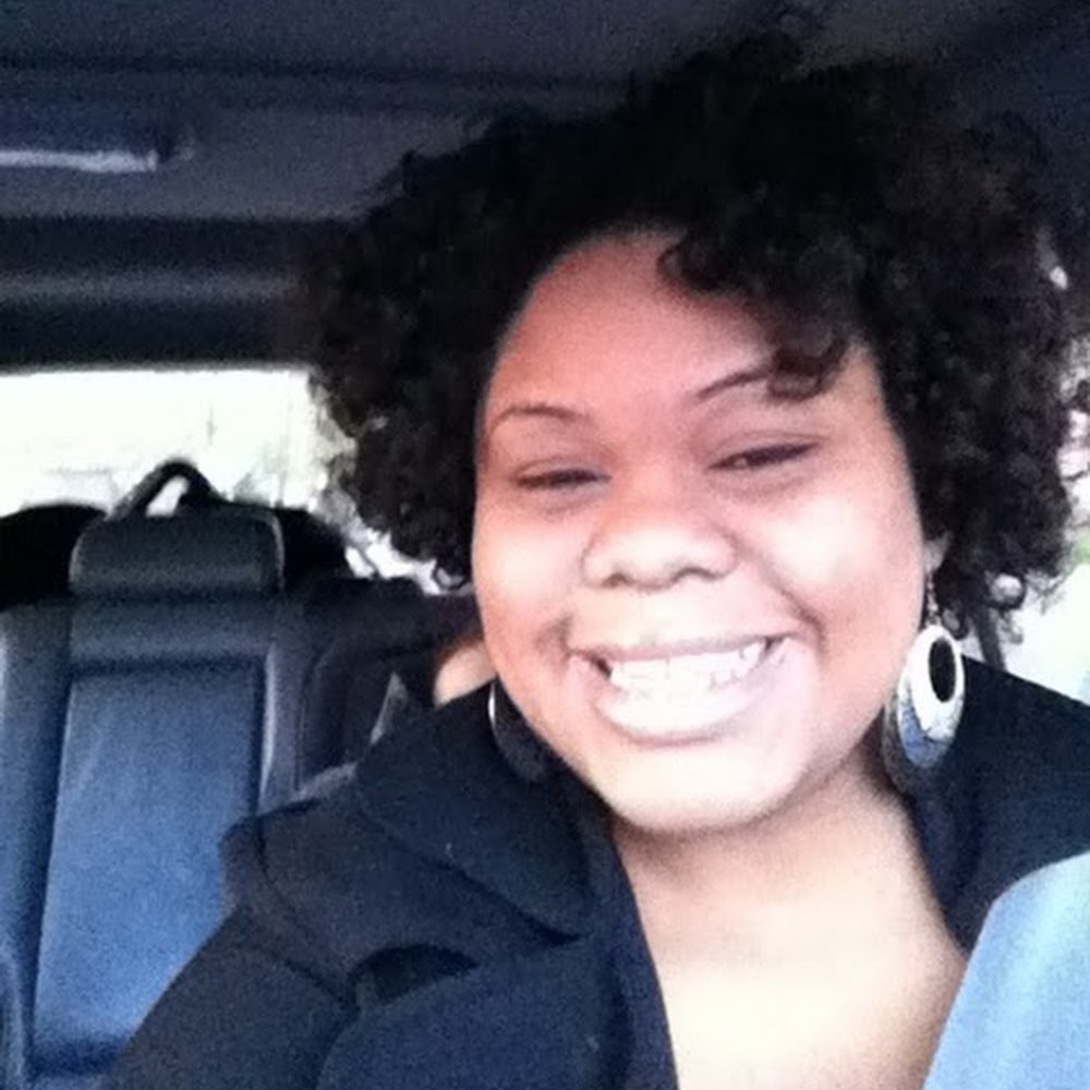 Meet your Posher, Sheena